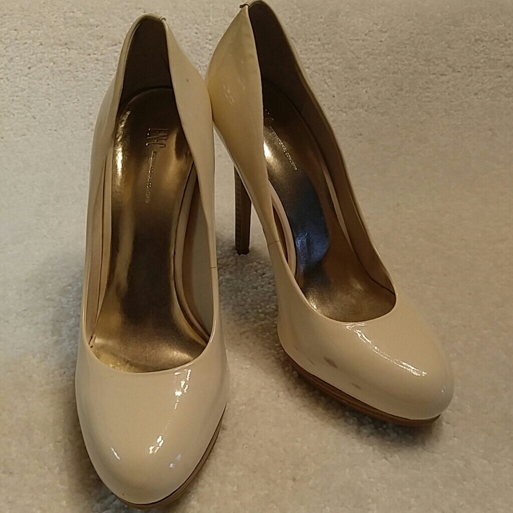 Ladies heels